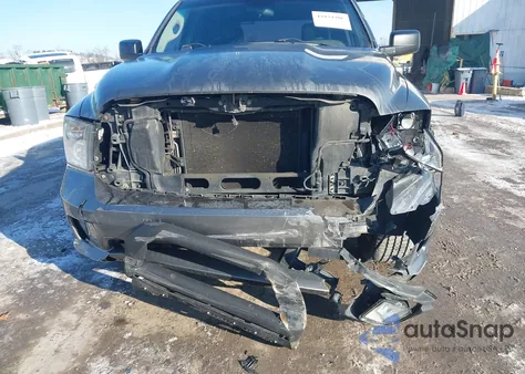 2013 Ram 1500 Express z USA, uszkodzony, nr VIN 1C6RR7KT9DS573946